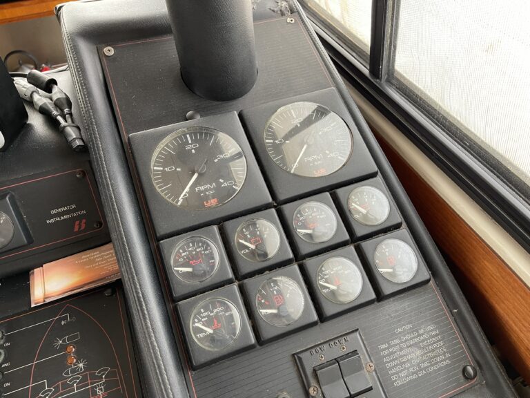 bayliner electronics Engine Gauges
