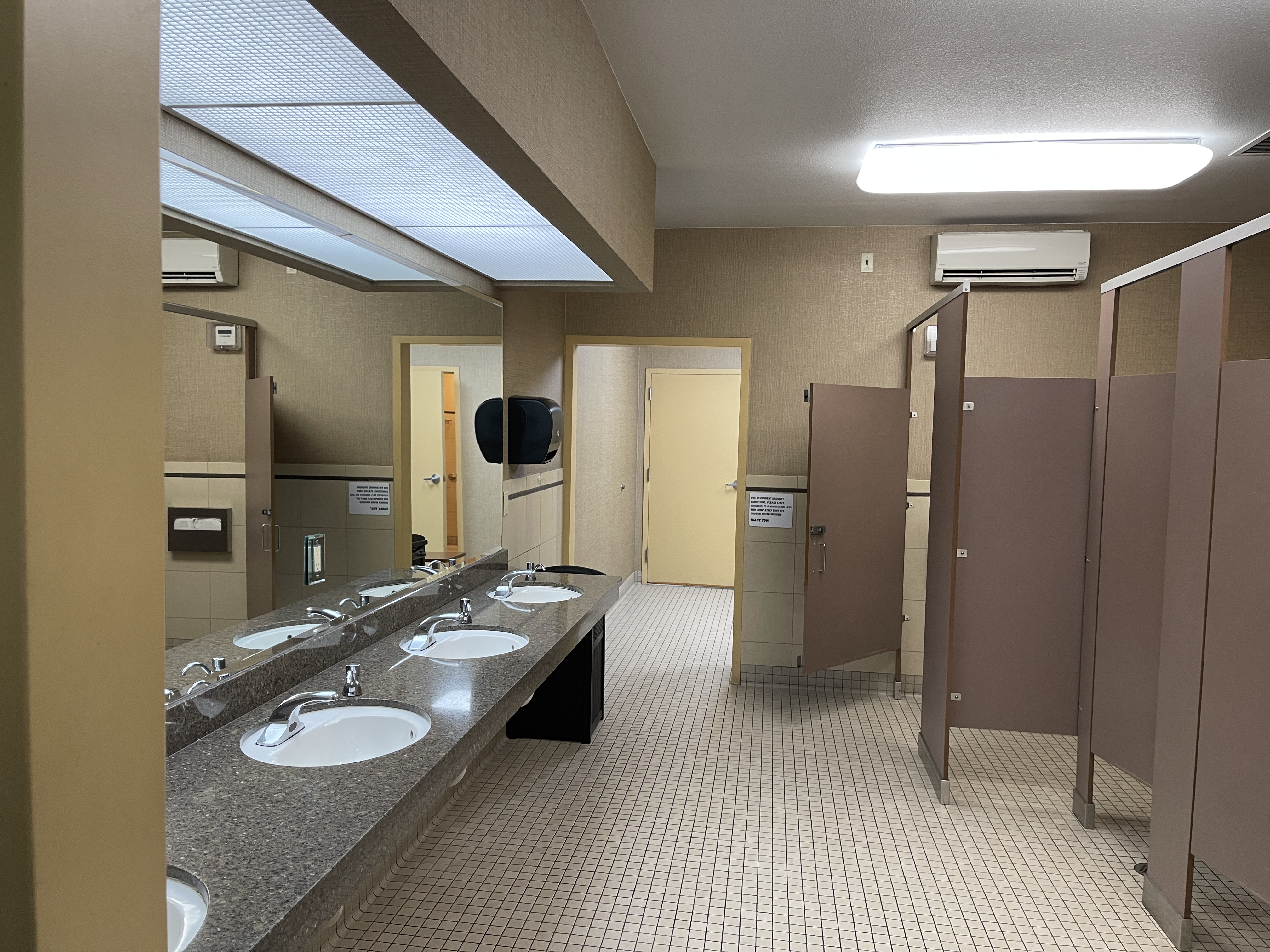 chula vista marina bathrroms & showers